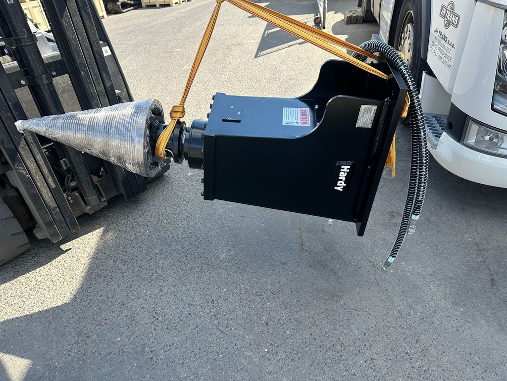 kuželový štípač pro bagr 6